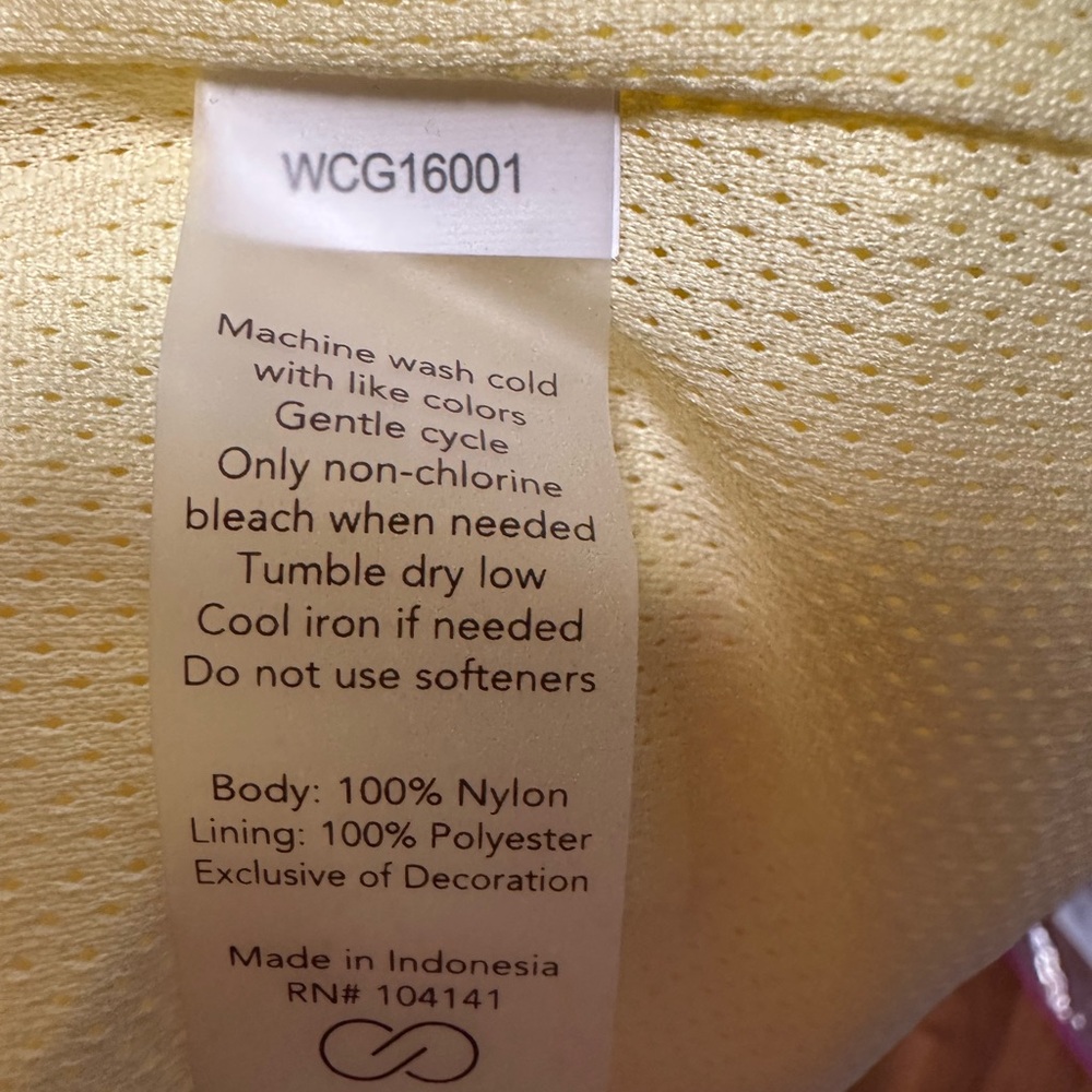 CALIA by Carrie Underwood Light Yellow Jacket - Picture 11 of 11